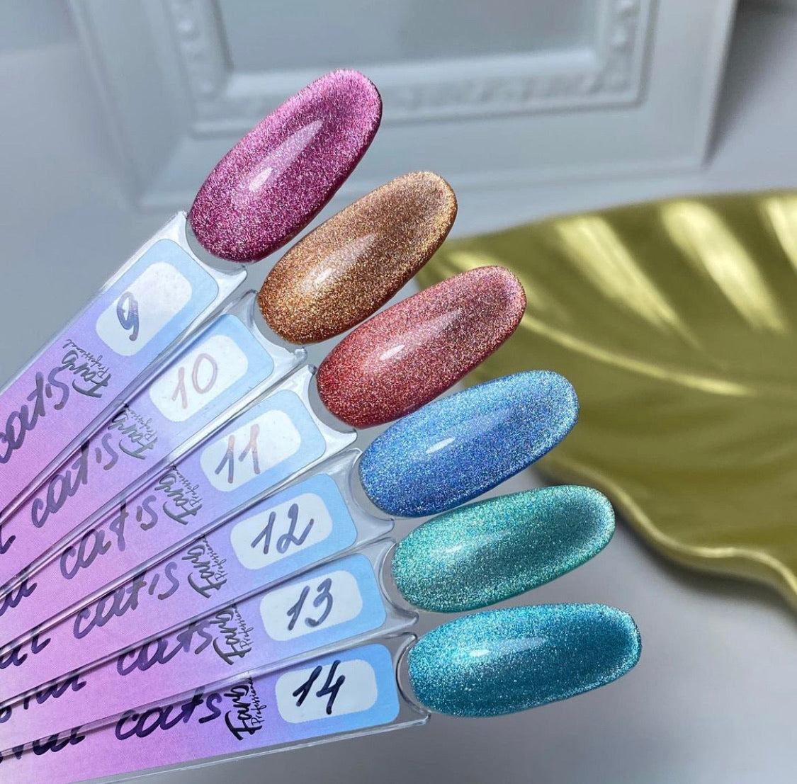 FARB CRYSTAL CAT’S #13 Professional UV/LED Gel