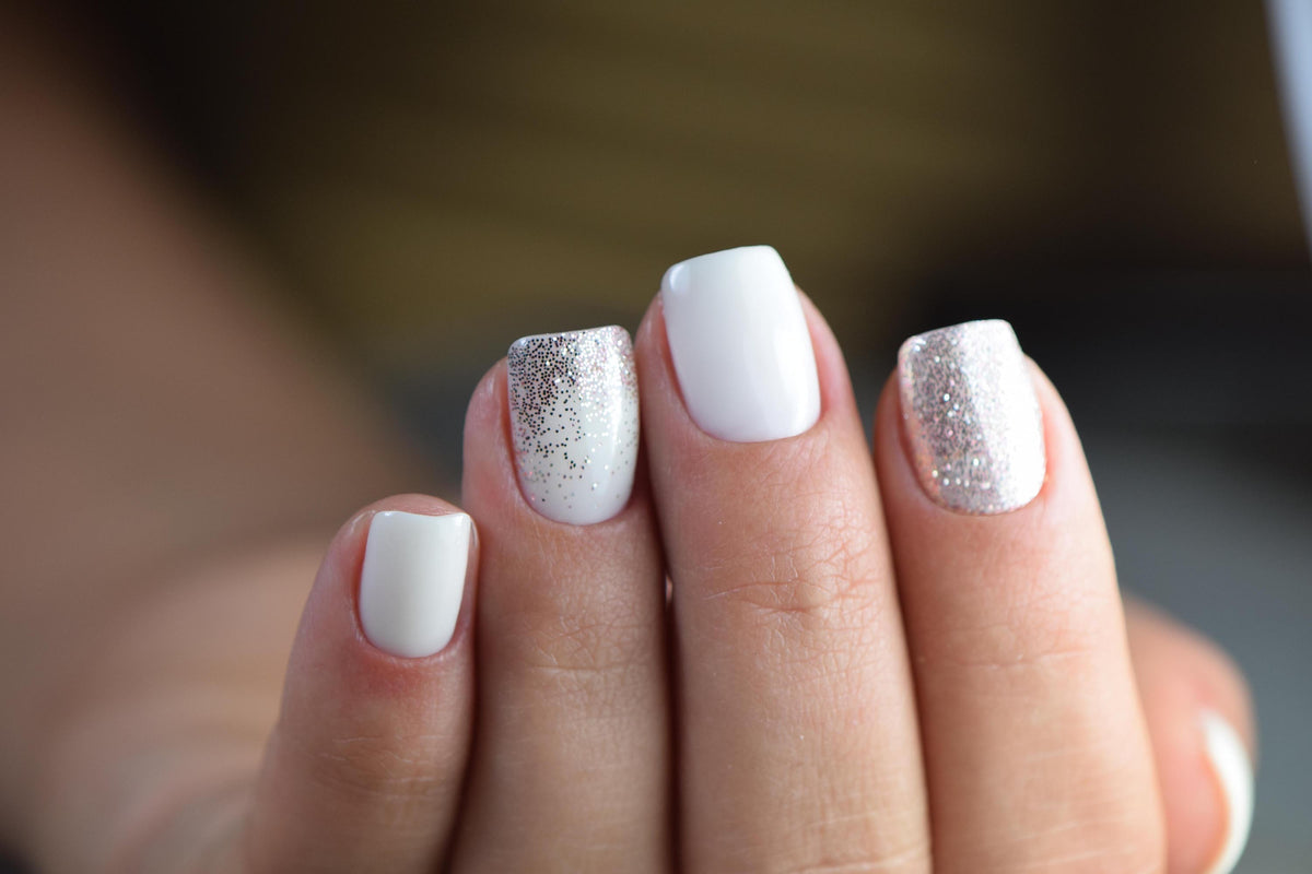LUMINARY MULTI-FLEX GEL - PRESENCE (Milky White Gel)