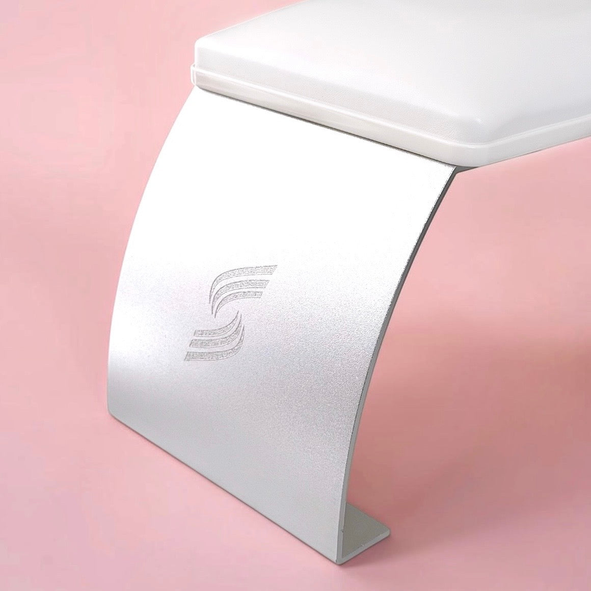 SMART PRO™  Manicure Nailstand / Handrest (White, Silver, Gold)