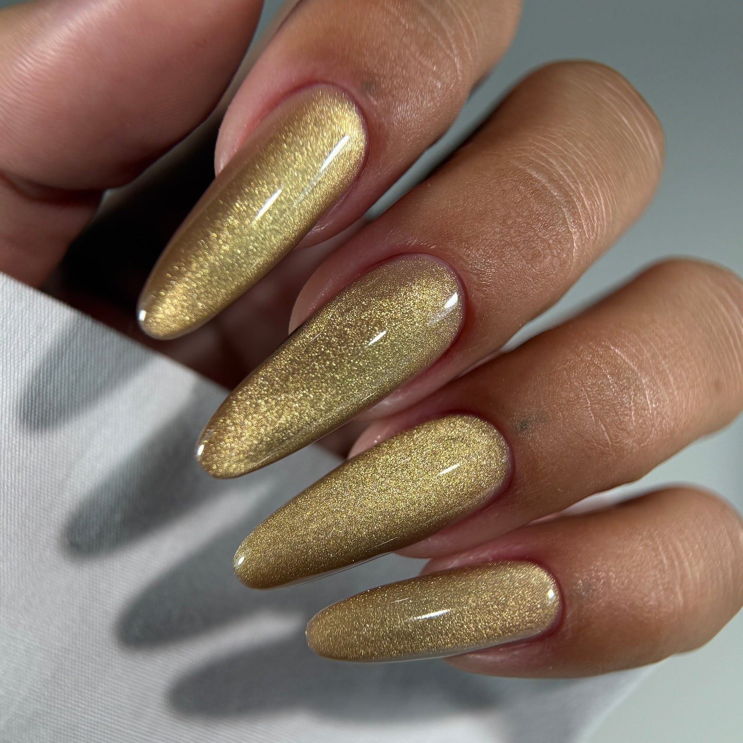FARB SILK GOLDEN CATS #10 Professional UV/LED Gel (11 ml)