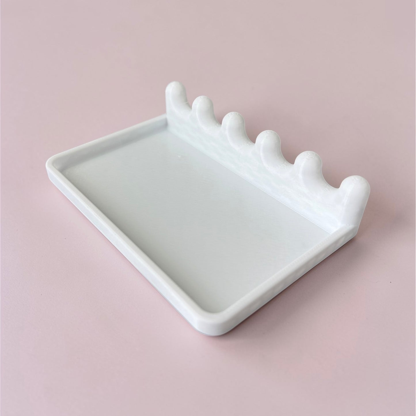 Plastic White Holder for Brushes + Mixing Pad