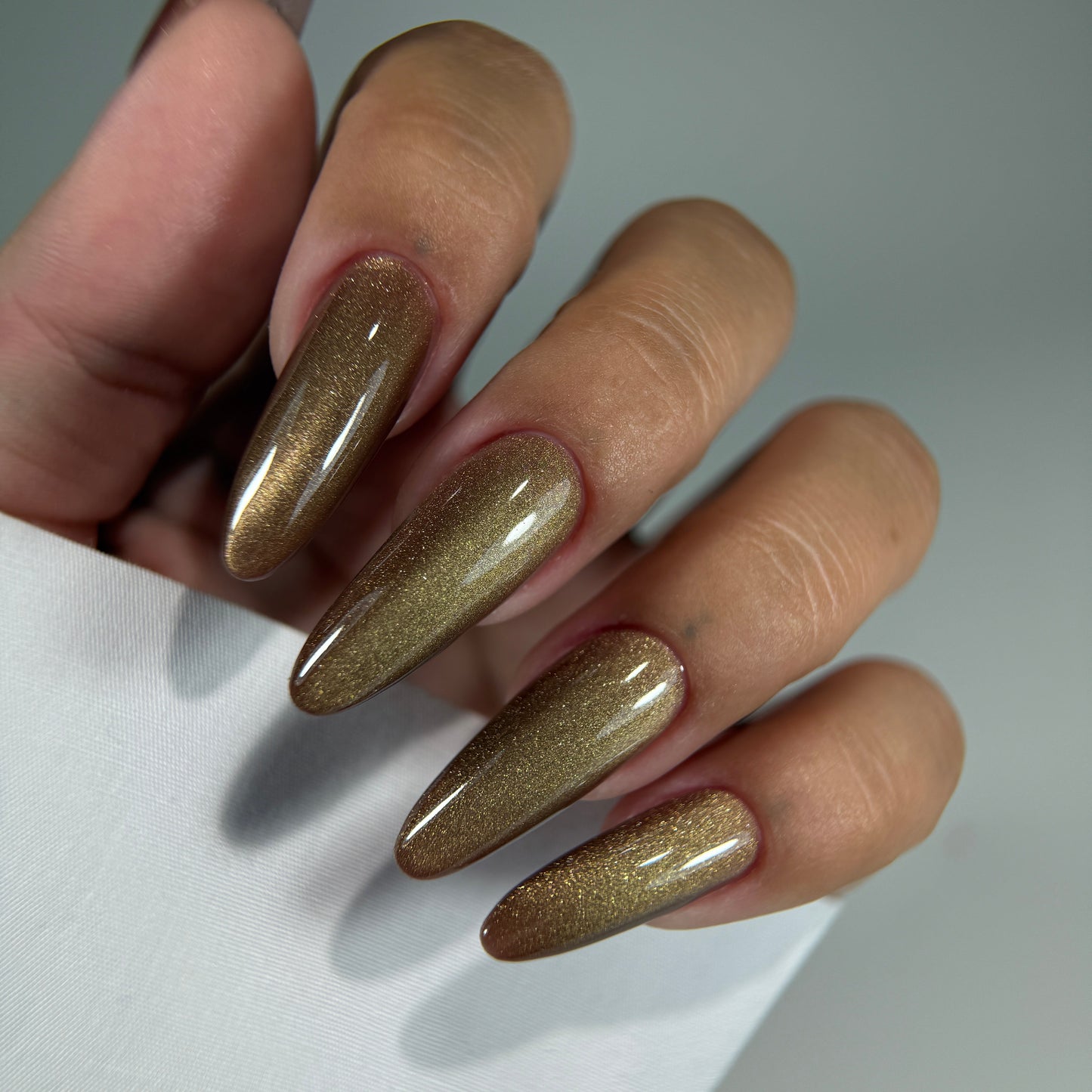 FARB SILK GOLDEN CATS #11 Professional UV/LED Gel (11 ml)