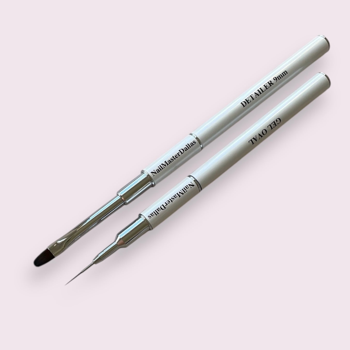 (NEW!) NailMasterDallas Dual Brush ( 9mm THIN brush + OVAL 6 flat brush)