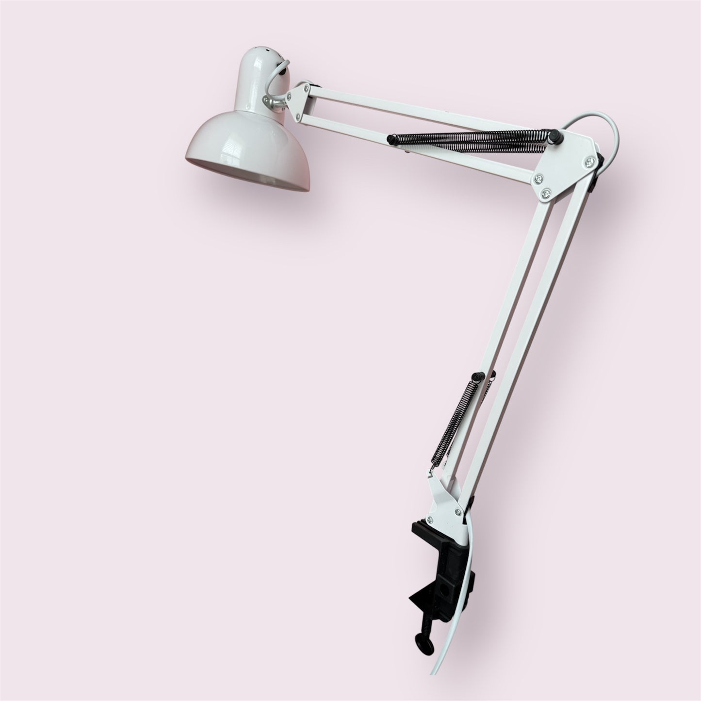 Universal Manicure/Pedicure Table and Floor Lamp