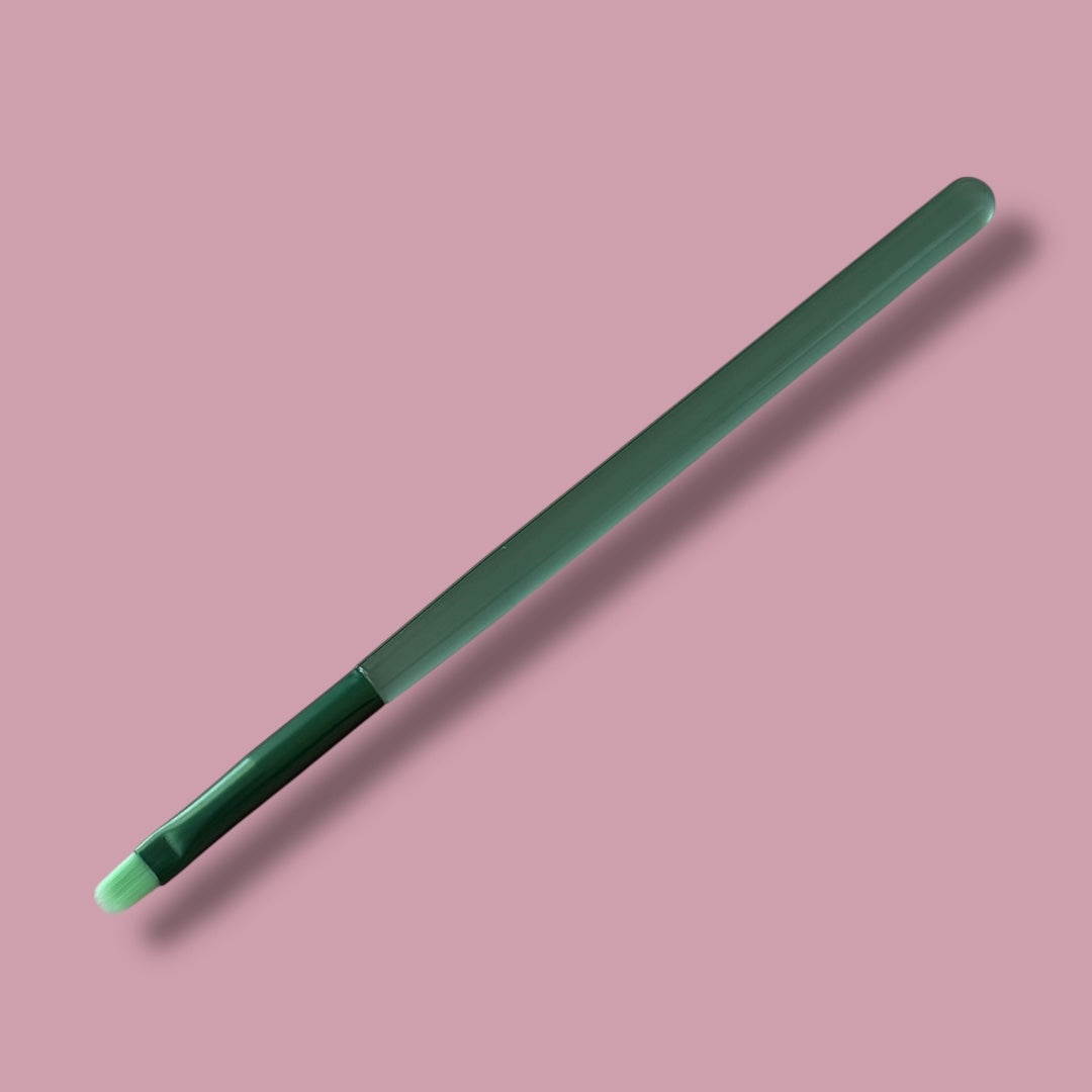 (New!) 2026 Silicone Nail Brush Oval 4MM for gels