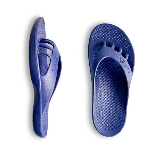 Footlogix - (New!) COMFEEZE Slippers. Please contact us for Professional (Licensed NailTech) pricing!