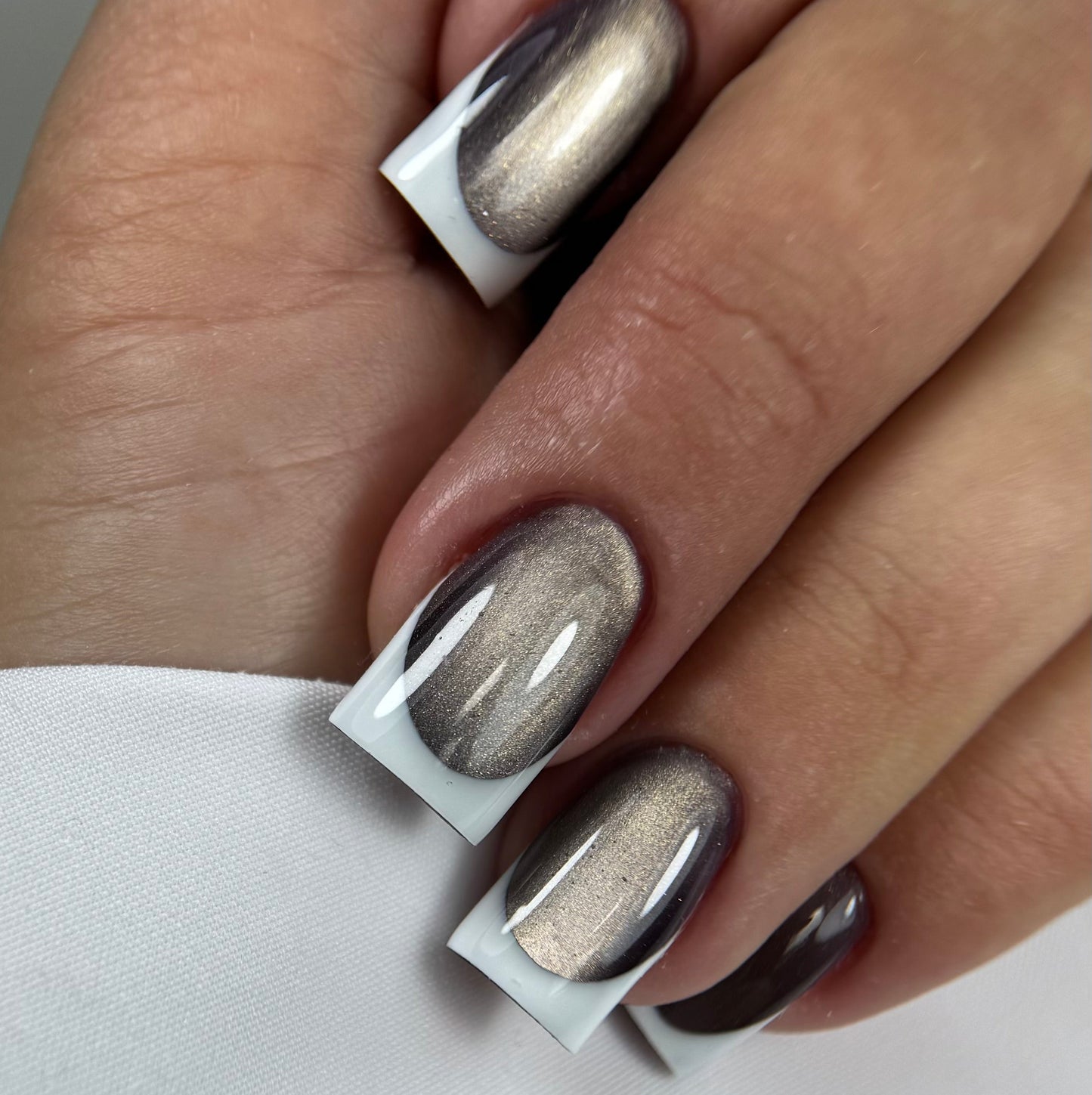 FARB SILK GOLDEN CATS #1  Professional UV/LED Gel (11 ml)