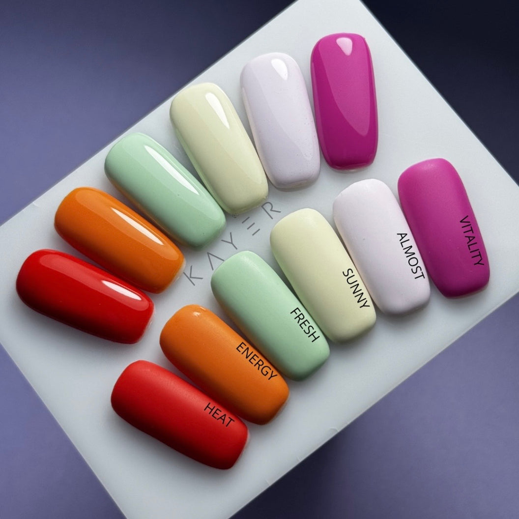 LUXIO SUSPICION Gel Color | Black with Brown Undertone LED UV Cure