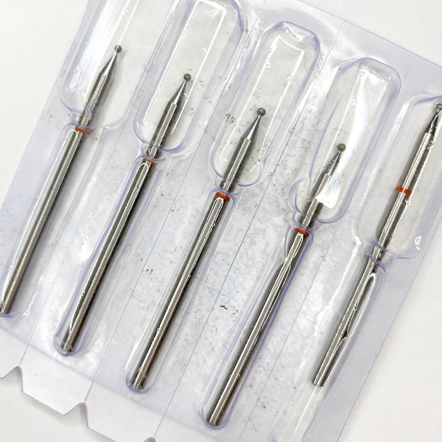 Nail Bit Ball 012 Red (1pc, Kazan)