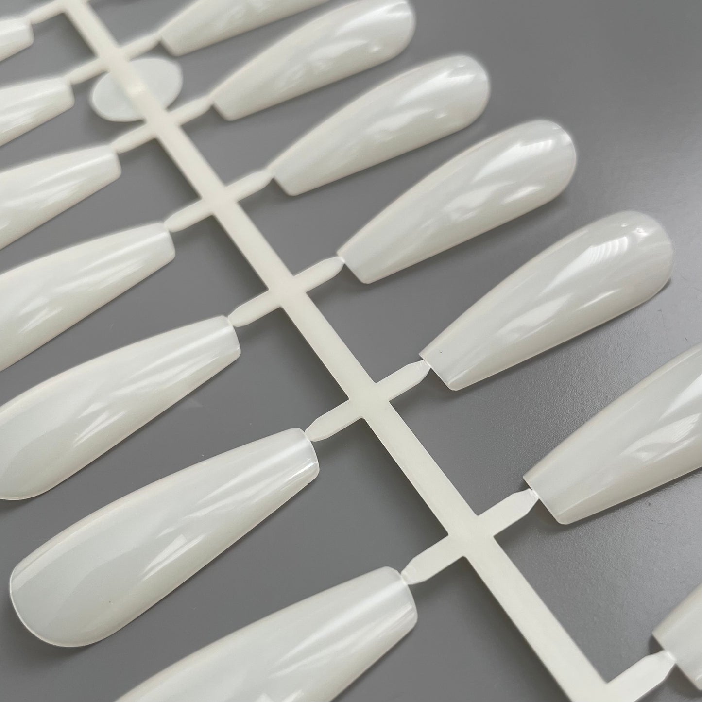 Plastic Nail Tips for design demos, coffin, 120pc